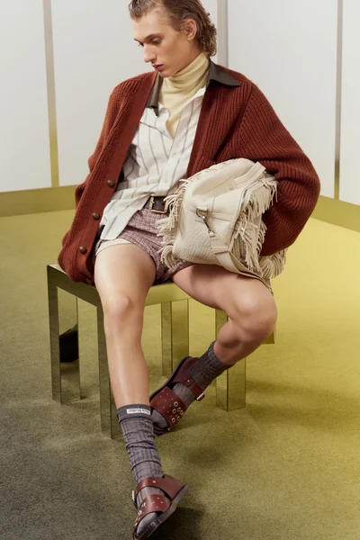 Look 9